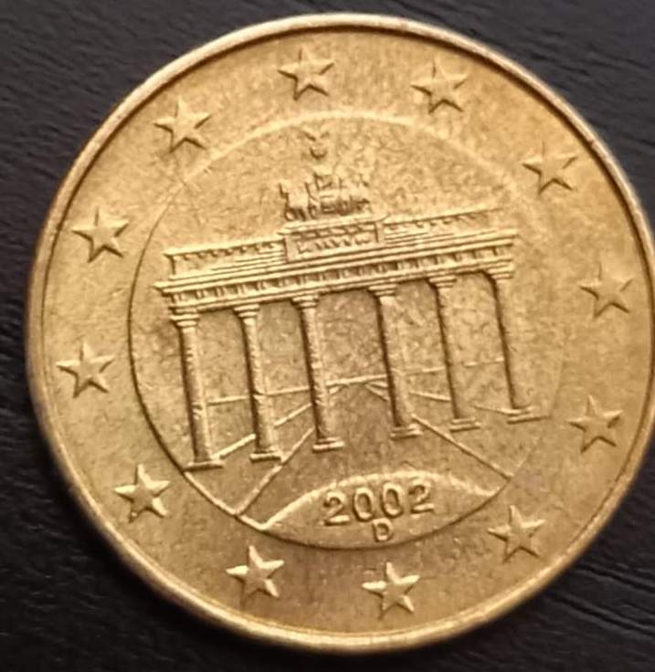 moneda euro cu defect